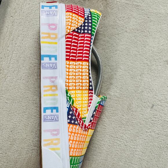 VANS Shoes Men's 11 Multicolor PRIDE Slip On Rainbow LGBTQ+ Pride Month Summer - Picture 7 of 11
